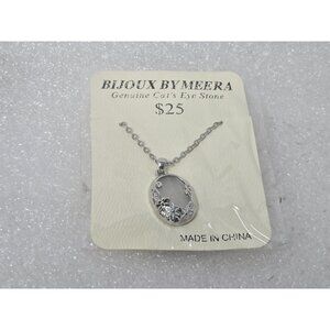 Bijoux By Meera Genuine Cat’s Eye Stone Necklace Silver Tone Floral Pendant